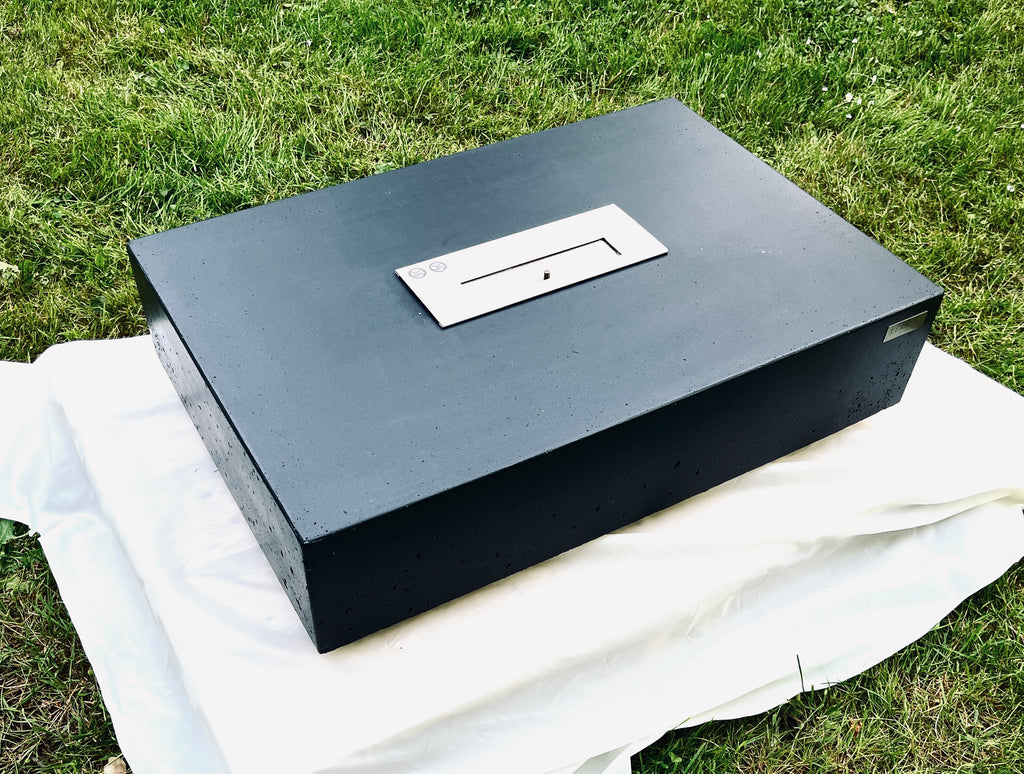 Betontisch Amira Fire